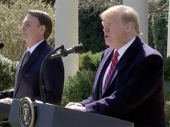 Президент Бразилії допустив військове вторгнення до Венесуели спільно з США