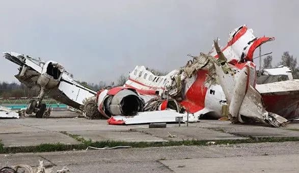 Польська дипломатія вимагає у Росії повернення уламків Ту-154М