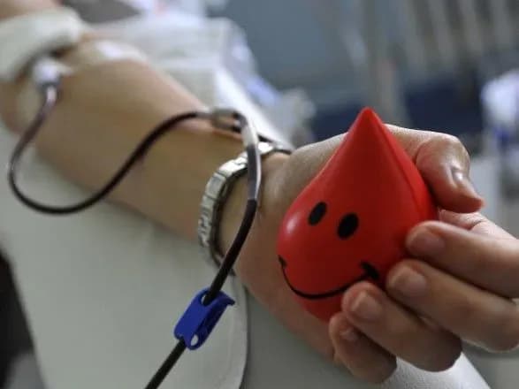 Близько 30 працівників ДСНС здали кров для поранених вибухом саперів
