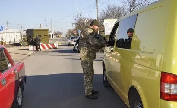 За тиждень через лінію зіткнення пропустили 284 тисячі осіб
