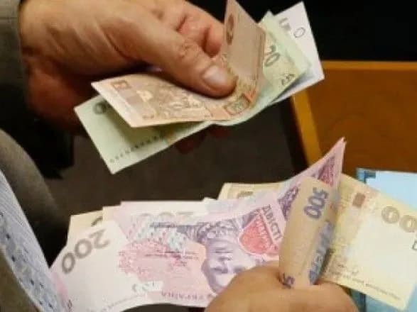 Кабміну рекомендують розробити закон про пенсії переселенцям