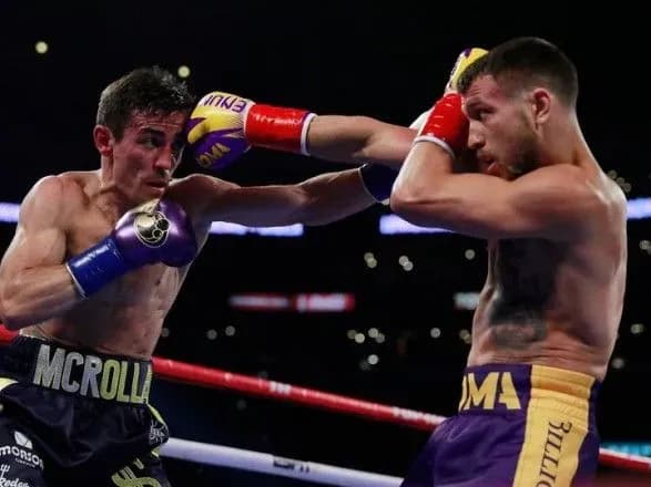 З'явилися нові подробиці стану руки Ломаченка