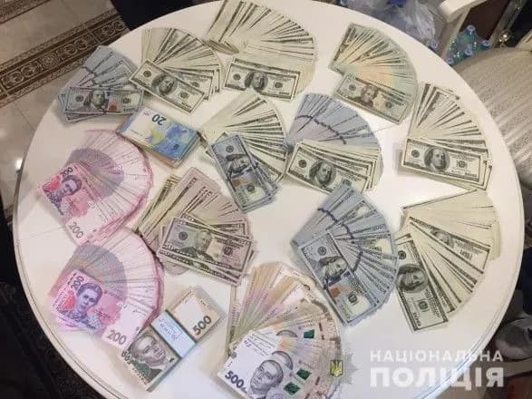 У Києві виявили психотропів "для схуднення" на понад 30 млн гривень