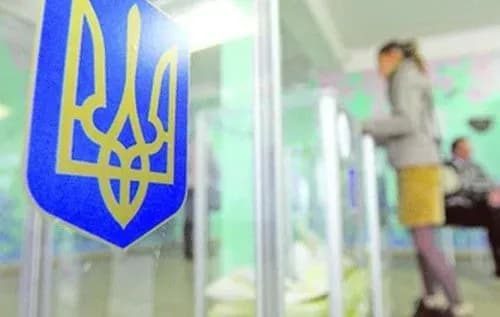 Рятувальникам довелось відкривати сейф з бюлетенями у Вінниці