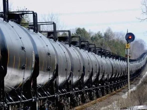 Білорусь обмежить експорт нафтопродуктів через ситуацію з поставками нафти з РФ