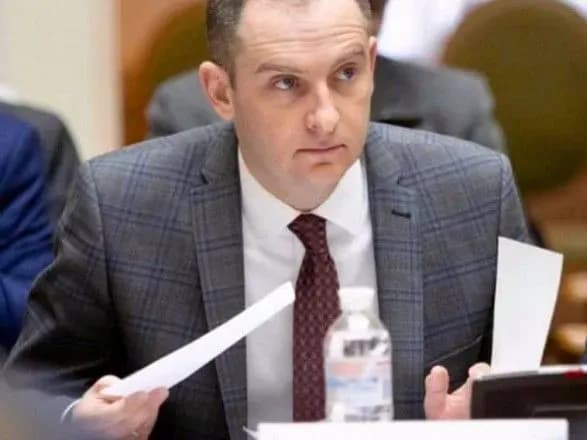 У потенційного голови податкової служби задекларовано шість квартир та чотири авто