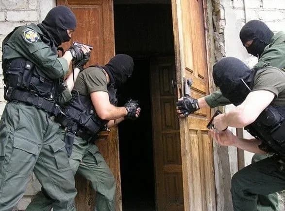 У столиці рейдери спробували привласнити квартиру місцевого жителя