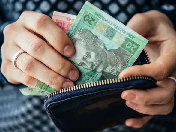 Секретар виборчої комісії заявила у поліцію про затримку зарплати