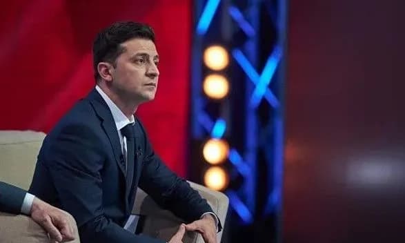 Україна вимагає від чеського видання вибачитися за статтю про Зеленського