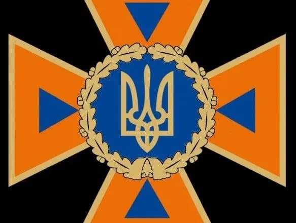 У Дніпрі рятувальники допомогли дитині, яка застрягла між радіатором опалення та стіною