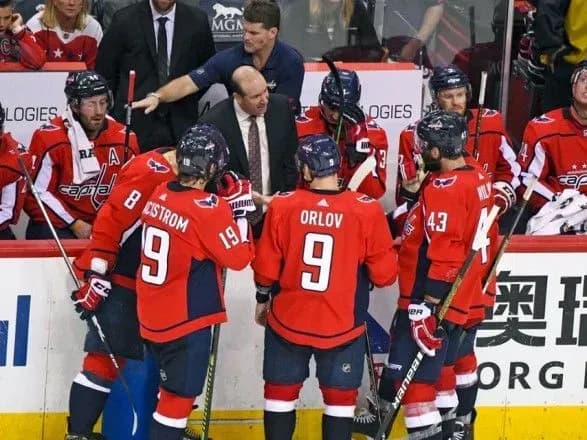 Діючий володар Кубку Стенлі вилетів з першого раунду плей-оф