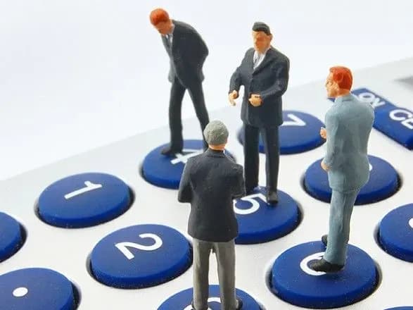 МЭРТ предложило онлайн-магазин вместо "траты времени" на тендер