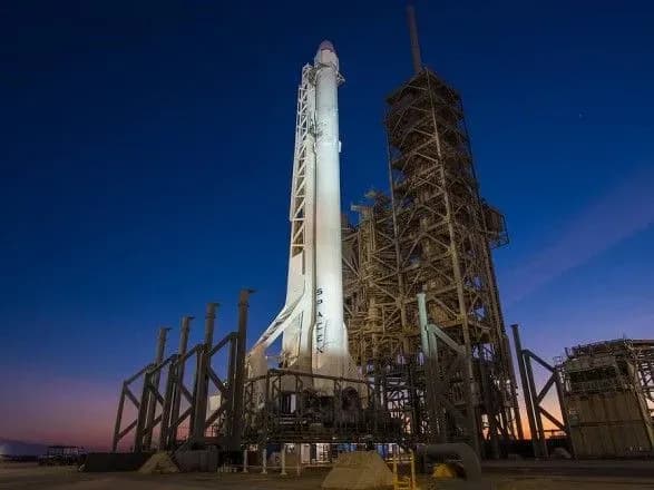 Запуск корабля Dragon з вантажем для МКС перенесено на 1 травня