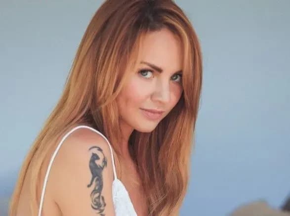 Російську співачку, яка потрапила в ДТП, перевезуть до Москви до кінця тижня