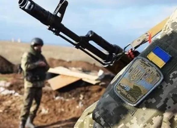 ООС: бойовики 11 разів порушили режим припинення вогню, двох військових поранено