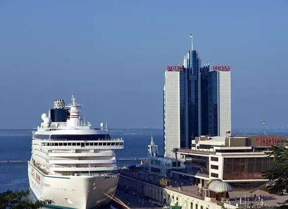 В Одеському порту військовий моряк вчинив самогубство