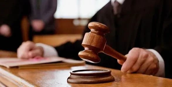 Учасницю "ЛНР" заочно засудили до восьми років ув'язнення