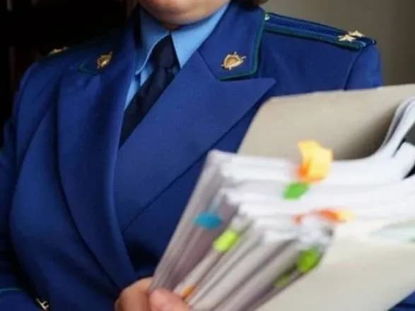 Жінка з двох ударів вбила співмешканця - прокуратура