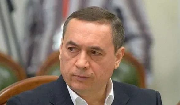 Суд призначив економічну експертизу у справі Мартиненка