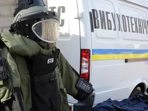 З торговельного центру Харкова евакуювали більше тисячі громадян