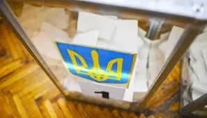 У Чернігові завершили розслідування проти чоловіка, який з'їв бюлетень