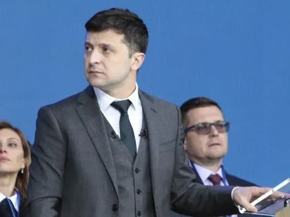 У Зеленського повідомили, коли назвуть кандидатів на посади очільників МЗС та Міноборони