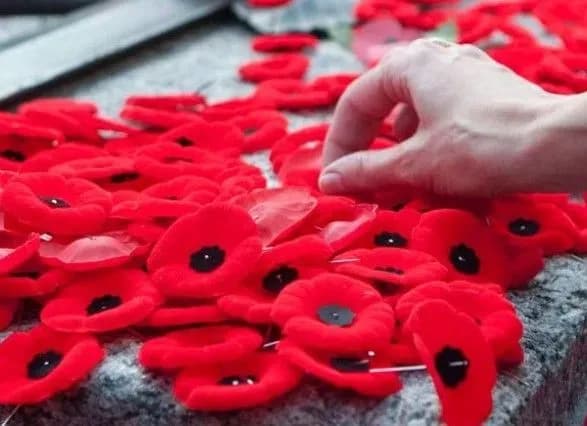 На заходи 9 травня у столиці заявлено понад 10 тис. учасників