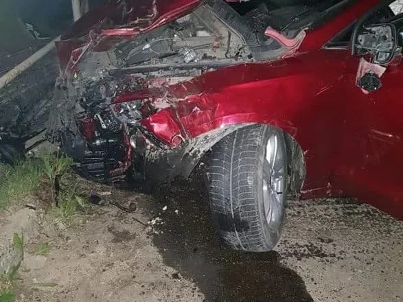 У зіткненні легковика з мікроавтобусом на Івано-Франківщині загинула дитина