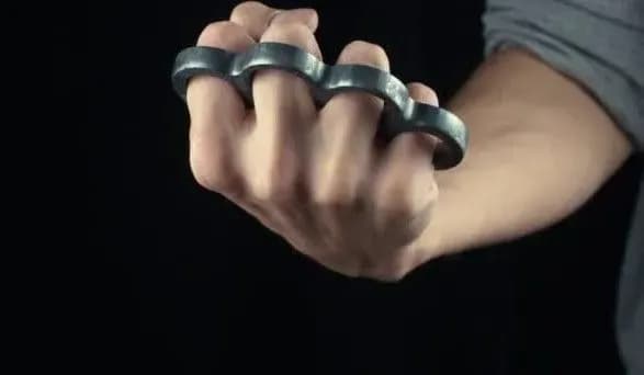 В Одессе вооруженный мужчина пришел на празднования 9 мая