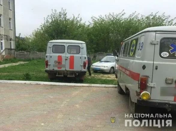 П'яний чоловік на викраденій "швидкій" влетів у електроопору