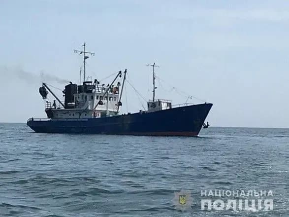 В Азовському морі викрили судно, яке зайшло у заборонену зону