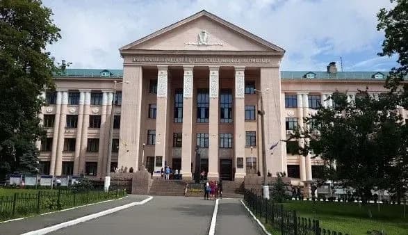 МОЗ повернули можливість провести конкурс на посаду ректора медуніверситету