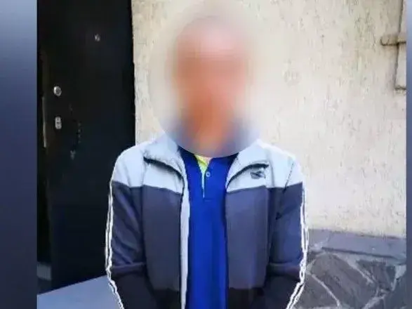 Підозрюваного у вбивстві затримали зі штурмом у Маріуполі