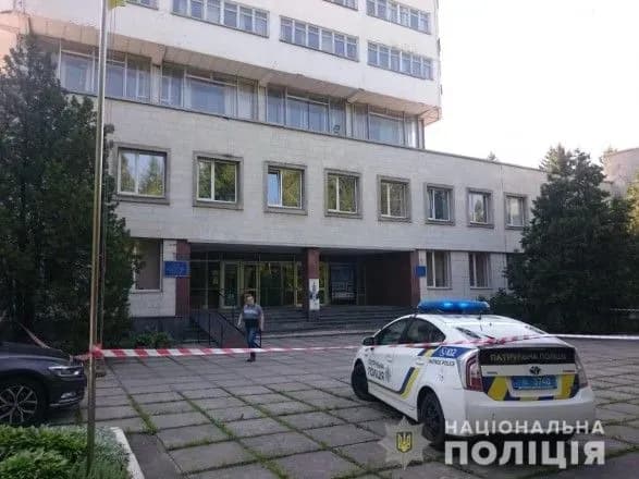 В Виннице "заминировали" ТЦ и четыре университета