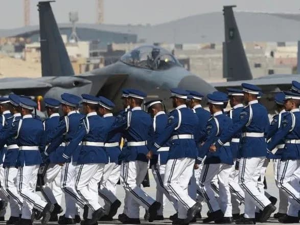 Для стримування Ірану США продадуть його сусідам зброї на понад 8 млрд доларів