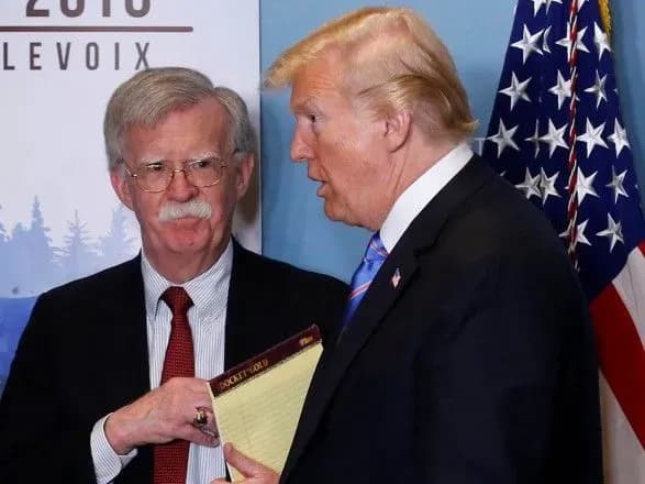 Трамп и его советник по вопросам нацбезопасности США Болтон разошлись в оценке угрозы со стороны КНДР