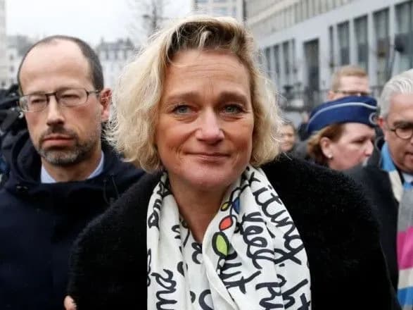 Екс-король Бельгії нарешті здав ДНК-тест на батьківство 50-річної жінки