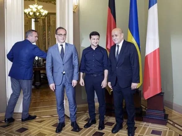 Глави МЗС Німеччини та Франції обговорили із Зеленським відновлення мінського процесу