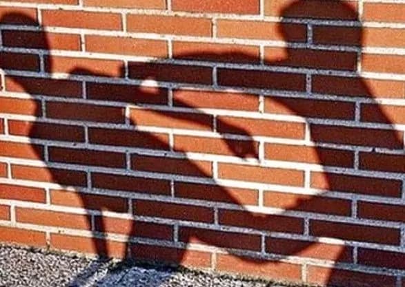 На Дніпропетровщині відкрили кримінальне провадження через бійку школярок