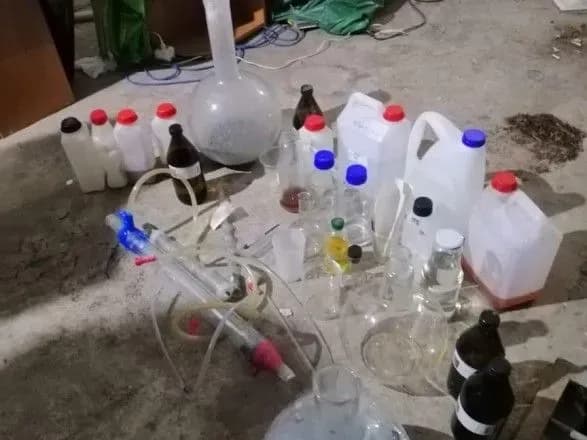 Правоохоронці викрили нарколабораторію на Полтавщині