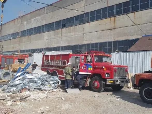 У Дніпрі загорівся завод із виготовлення туалетного паперу