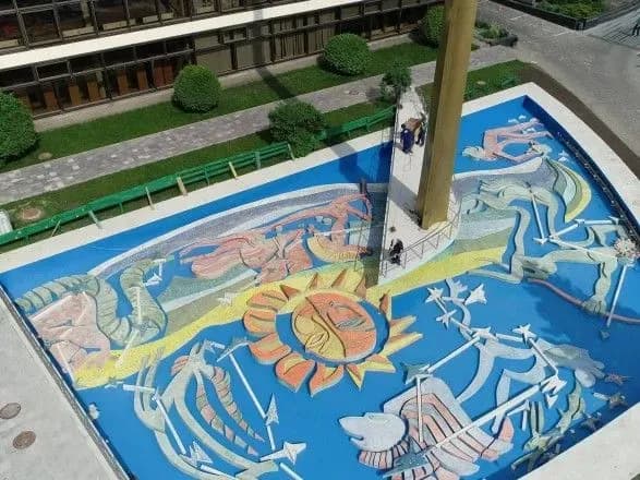 В Києві вперше за 40 років запрацював комплекс фонтанів "Зорі та сузір'я"