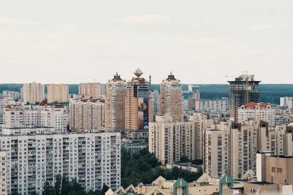 Кабмін дозволив перерахувати вартість послуги з управління будинком у разі неякісного її надання