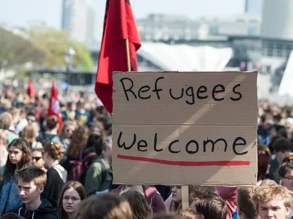 Forbes: українці потрапили в топ-трійку груп біженців у США