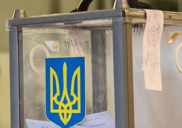 Місце голосування перед виборами в Раду змінили понад 2 700 осіб