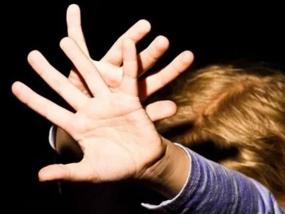 На Херсонщині зґвалтували малолітню дівчинку
