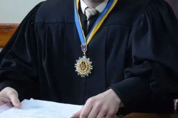 У Вищій раді правосуддя звільнили з посад двох суддів