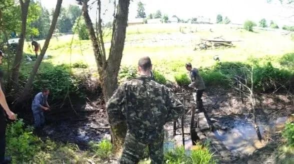 Вбивство 5-річної дівчинки: у річці знайшли схожі на кістки фрагменти