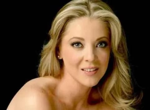 Померла зірка серіалів "Дика троянда" і "Багаті теж плачуть"