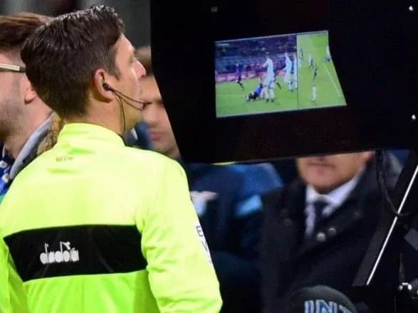 VAR з'явиться в українському футболі: в УПЛ зробили заяву про запуск системи
